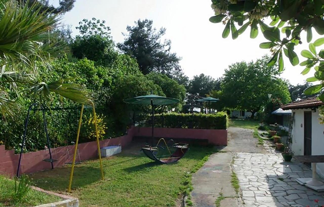Seaside Villa Неа-Потідея Екстер'єр фото